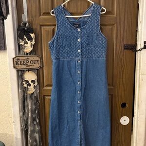 Vintage🔥 Quilted Yoke Jumper Style Dress